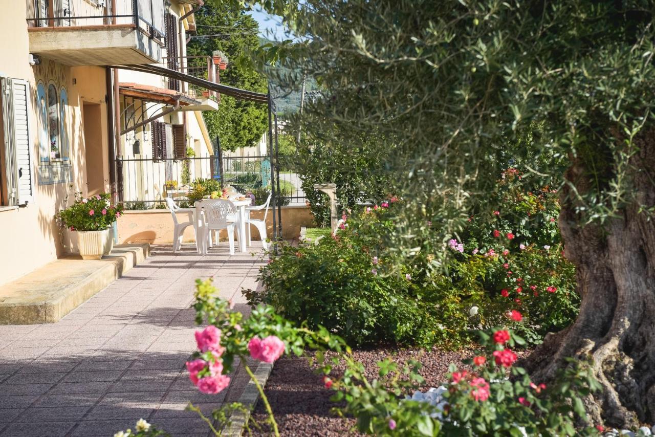 Villa Scarponi Assisi Bagian luar foto
